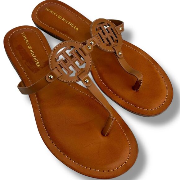 Tommy Hilfiger Logo Sandals Size 10 Brown Litzy T-Strap Flip Flop Flat Thong EUC - Picture 1 of 10